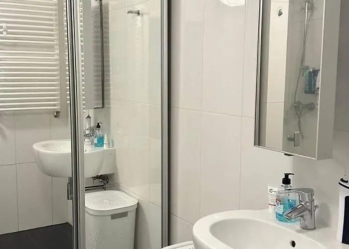 Apartment 55 M2 12 Minutes To The Center *