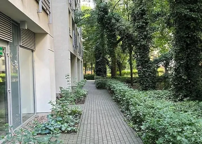Apartment 55 M2 12 Minutes To The Center *