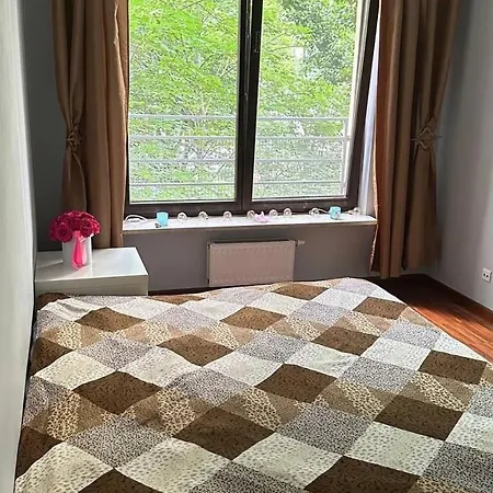 55 M2 12 Minutes To The Center Apartament *